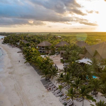 Hotel Cabanas Los Lirios 툴룸 외부 사진
